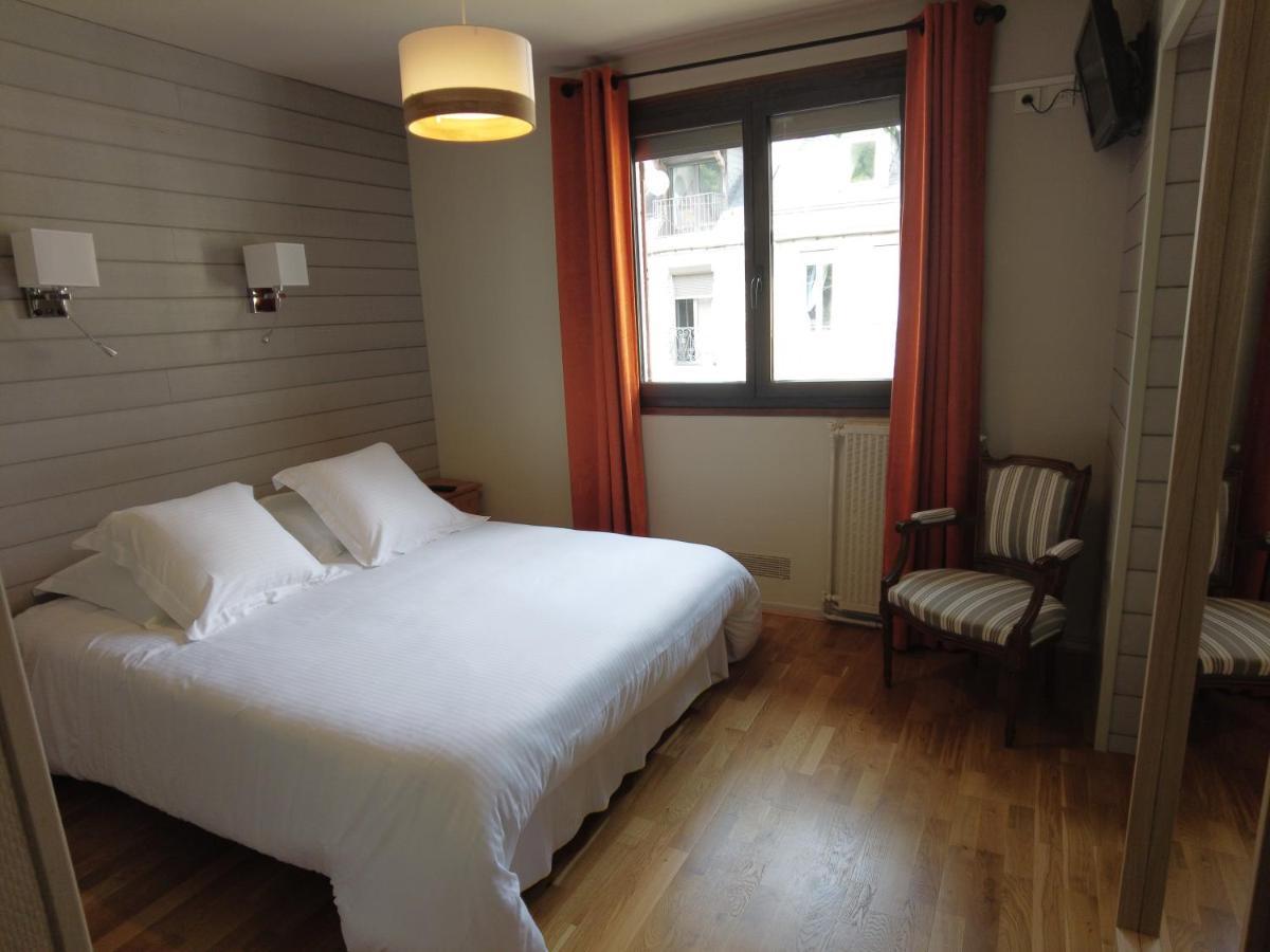 Hotel La Rencluse Saint-Mamet エクステリア 写真