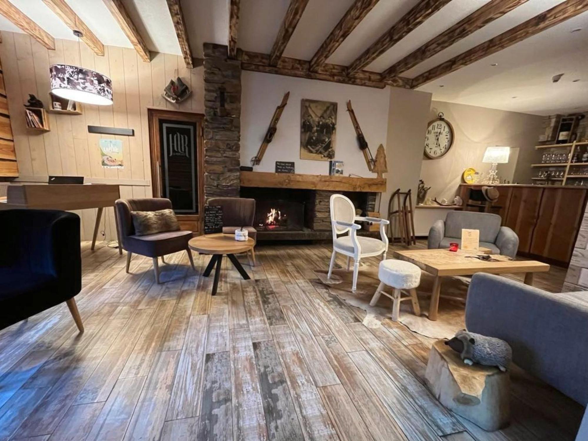 Hotel La Rencluse Saint-Mamet エクステリア 写真