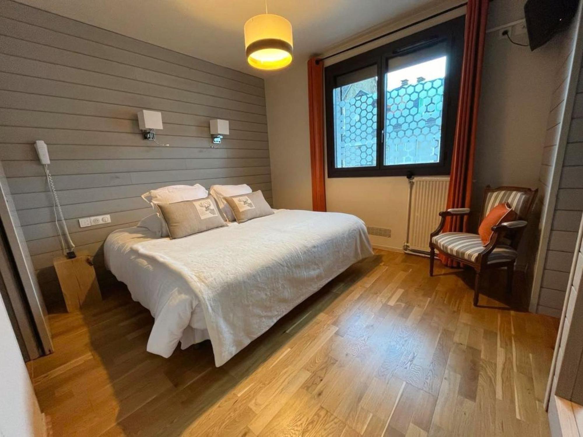 Hotel La Rencluse Saint-Mamet エクステリア 写真