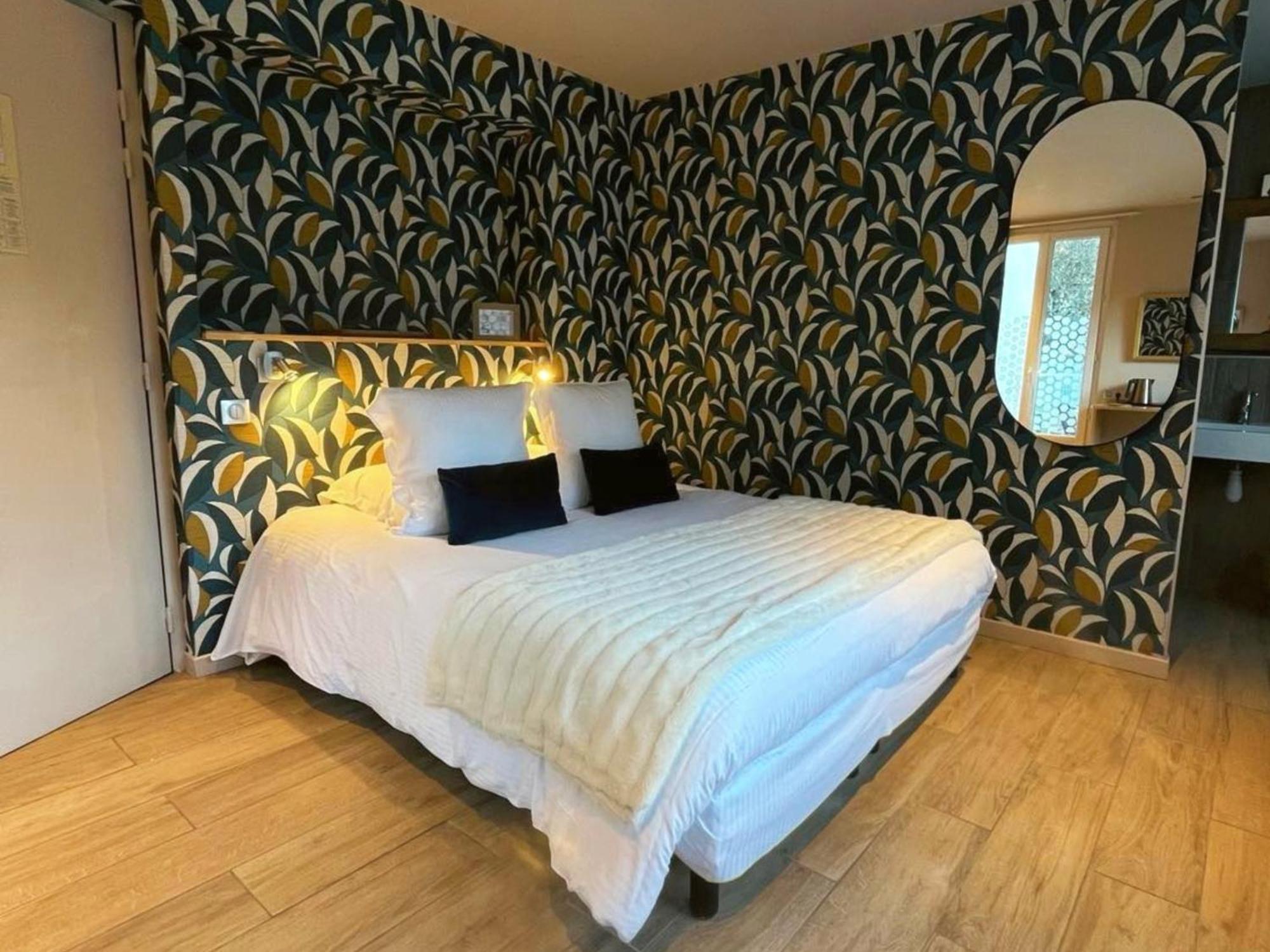 Hotel La Rencluse Saint-Mamet エクステリア 写真