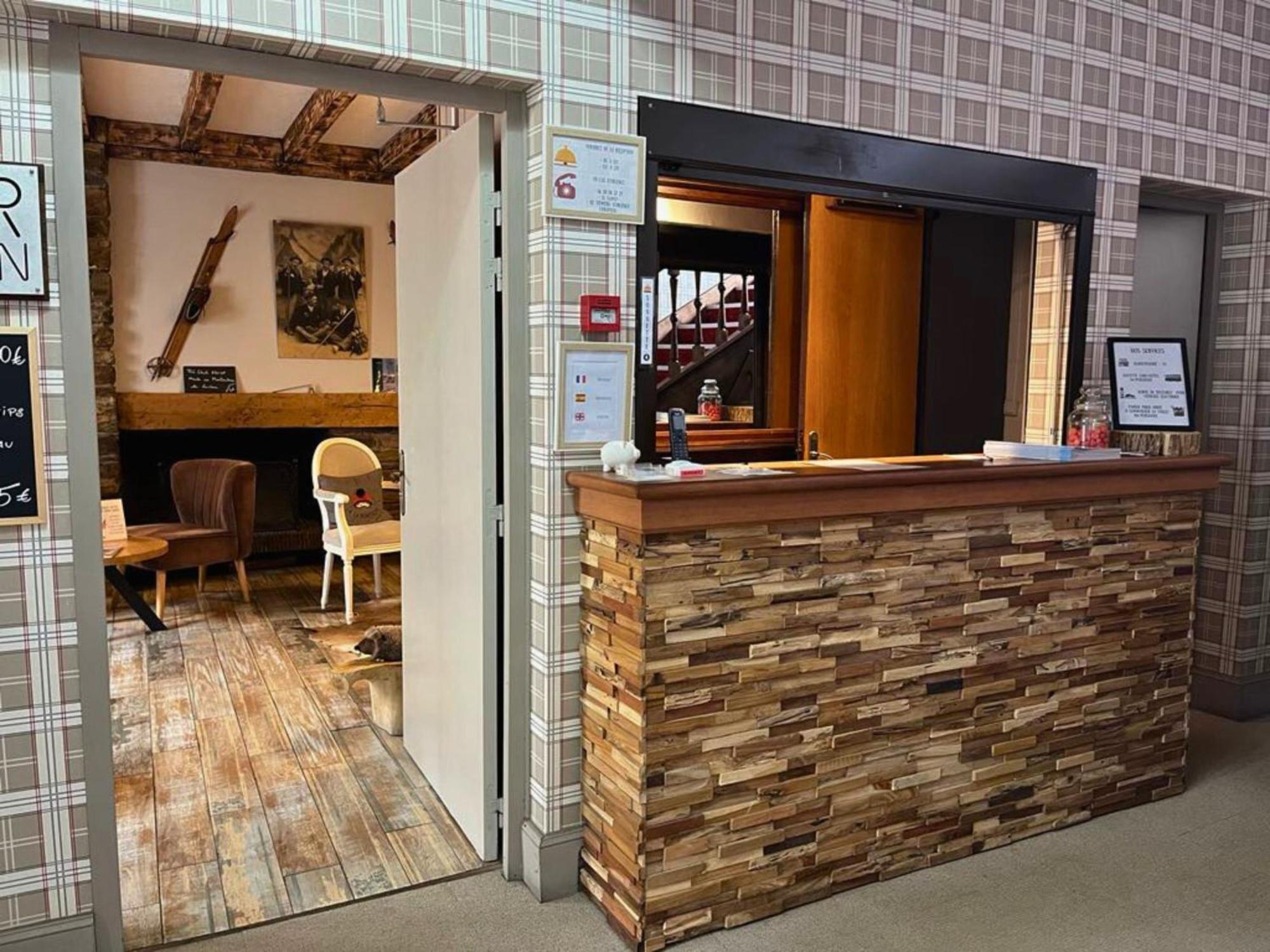 Hotel La Rencluse Saint-Mamet エクステリア 写真