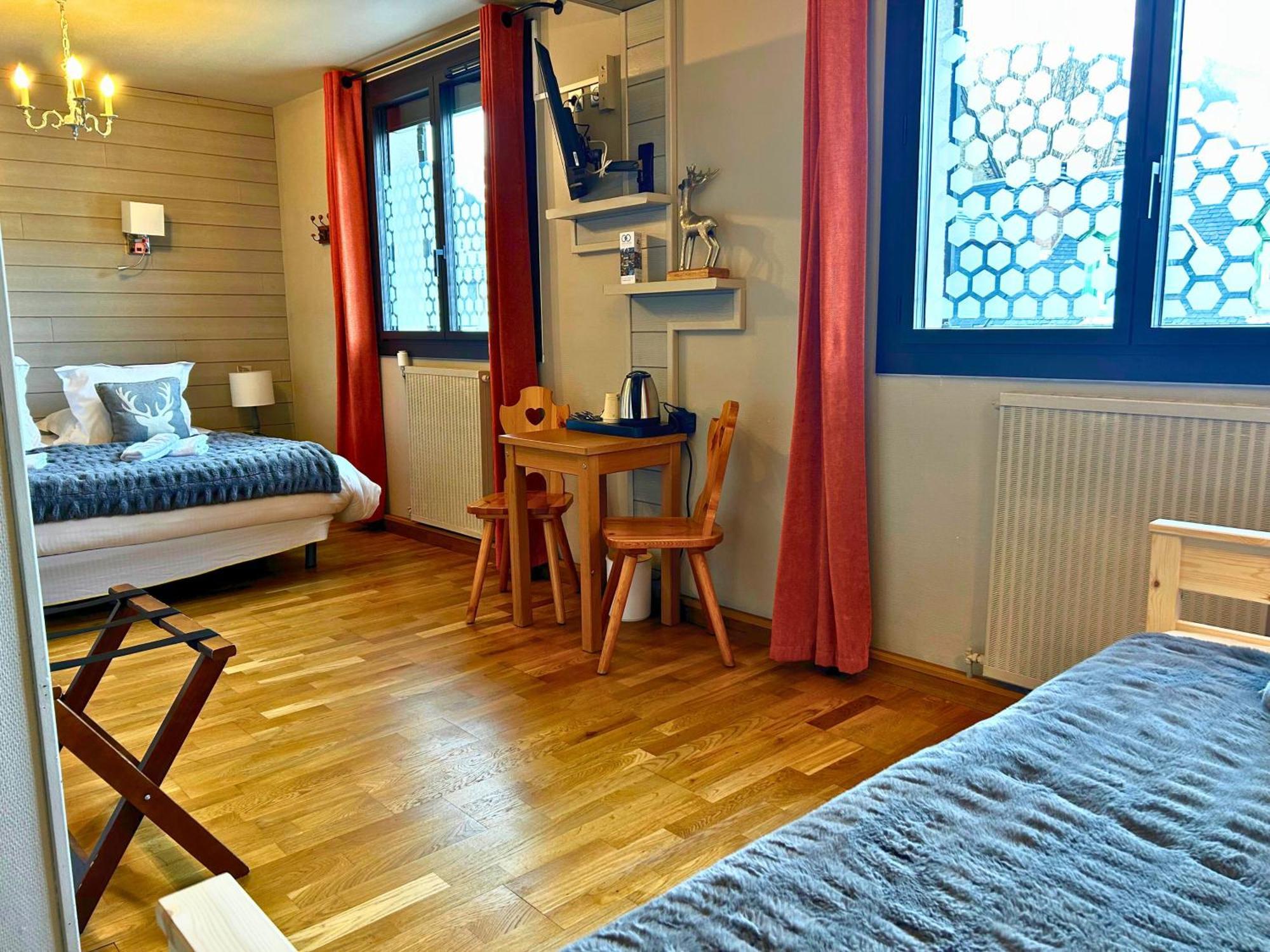 Hotel La Rencluse Saint-Mamet エクステリア 写真