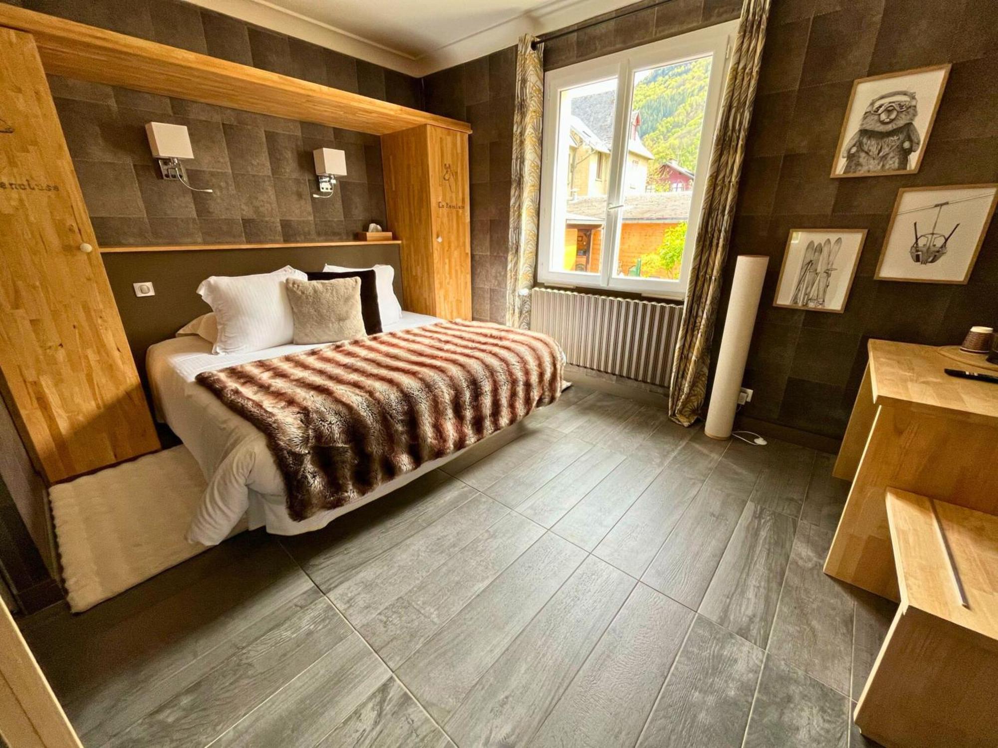 Hotel La Rencluse Saint-Mamet エクステリア 写真