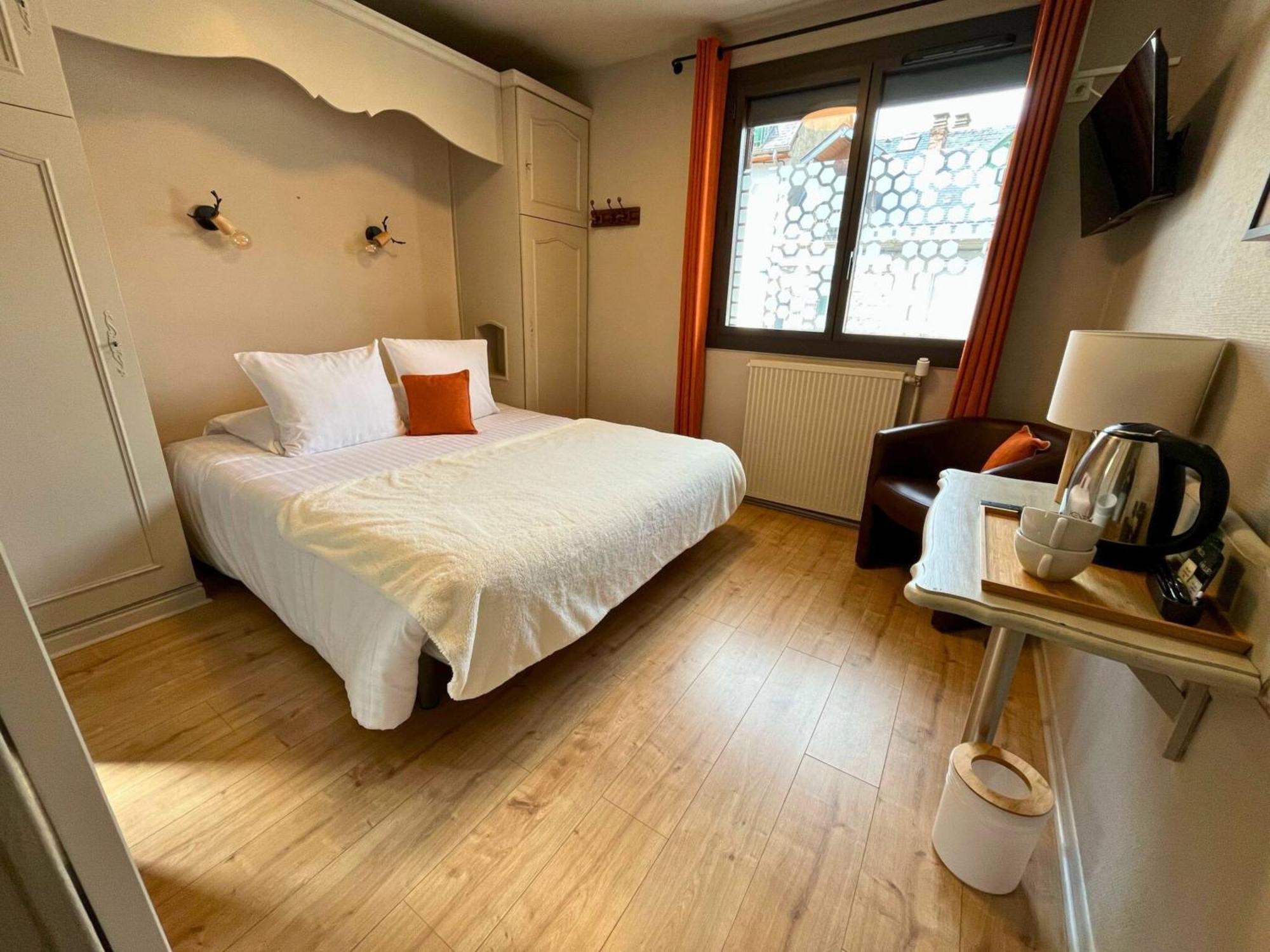 Hotel La Rencluse Saint-Mamet エクステリア 写真